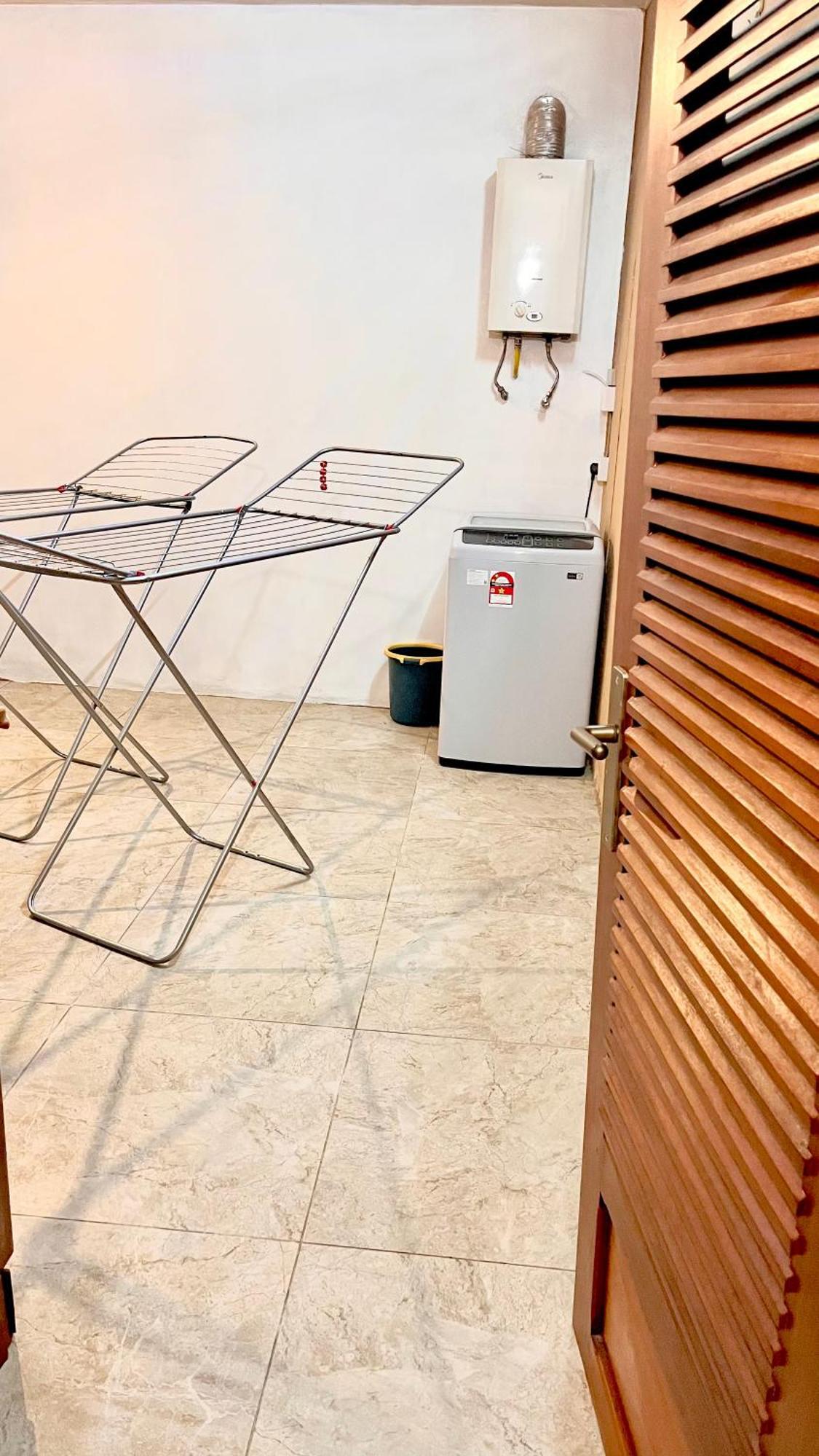 Ebony Apartment & Studio Ла-Ґулет Екстер'єр фото